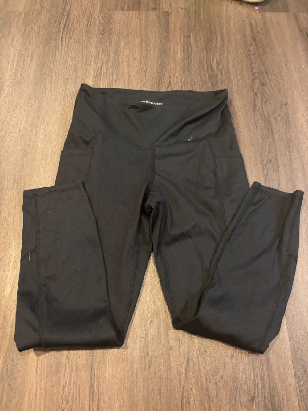 Marika Black Performance Mid-Rise Active Leggings